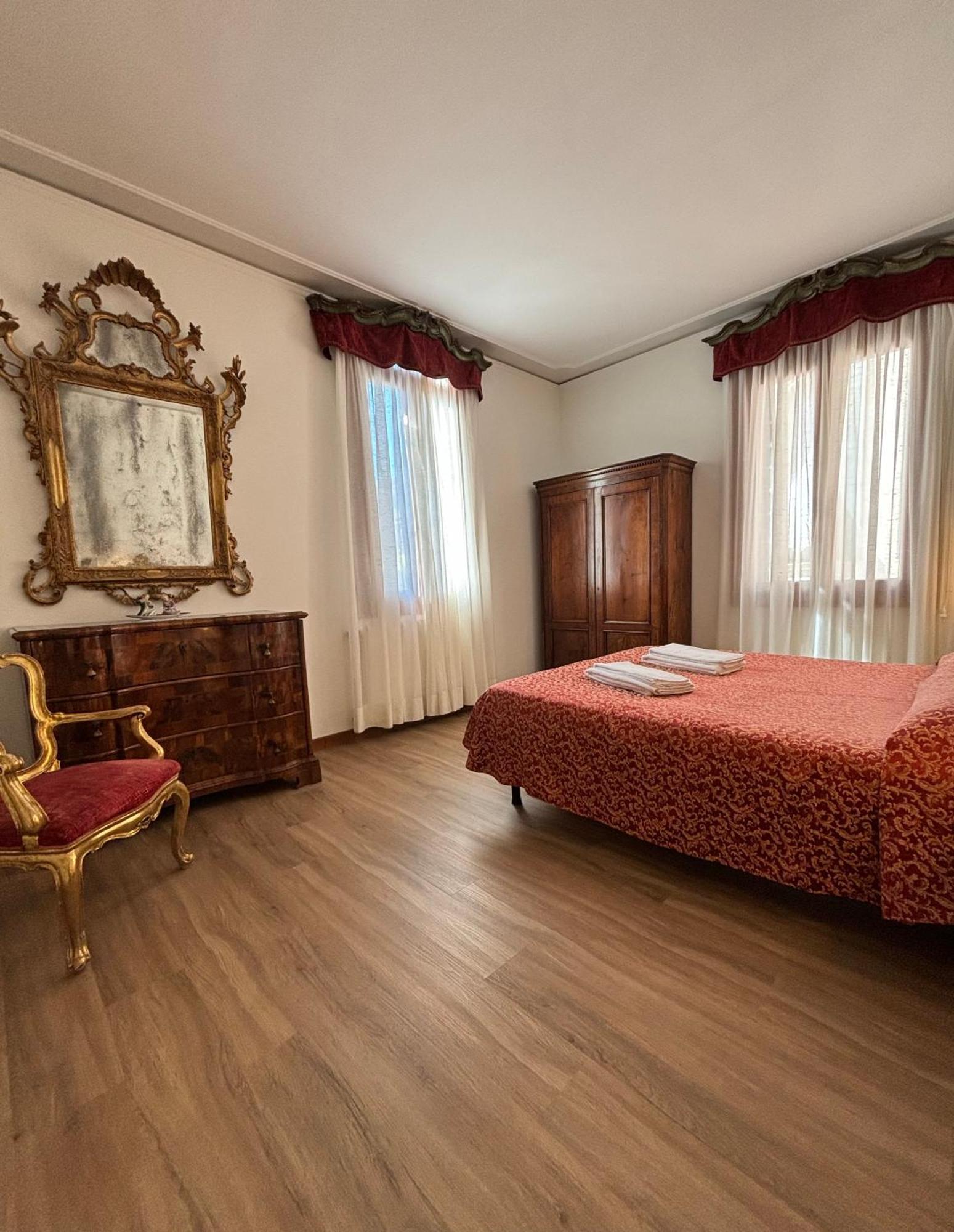 Ca Barbaro With Altana-Appartamenti Storici- Венеція Екстер'єр фото